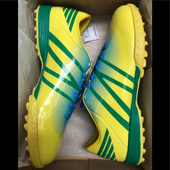 brazil soccer shoes